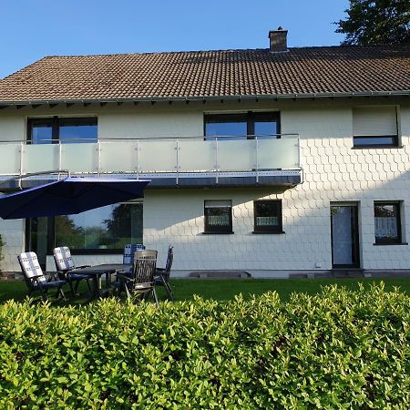 Ferienwohnung Heinen Шляйден Екстер'єр фото